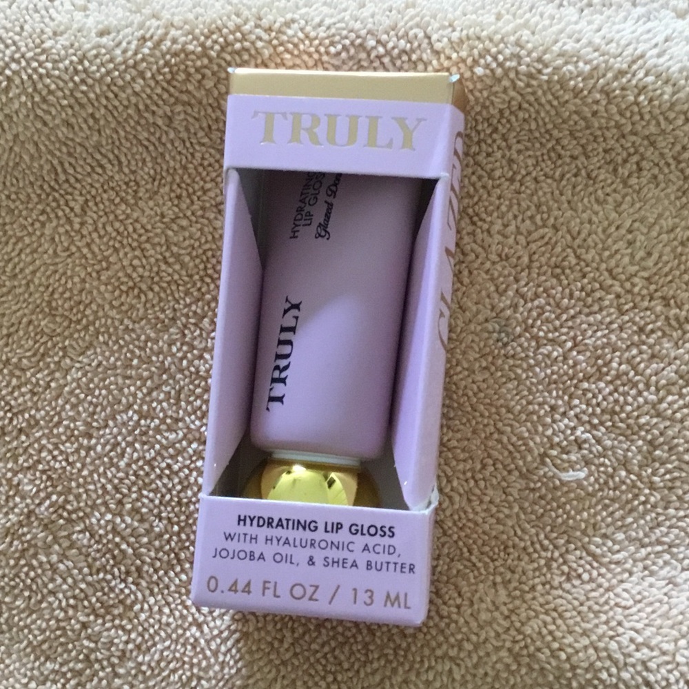 TRULY Hydrating Lip Gloss in Lavender with Gold Accent